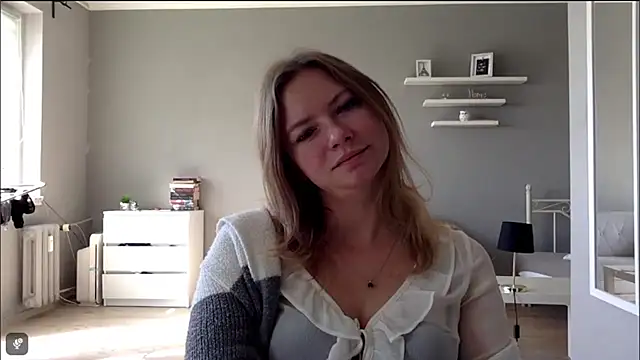 MillieShow online show from September 12, 2025, 8:47 am