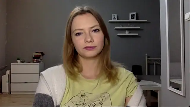 MillieShow online show from October 29, 2025, 3:55 pm