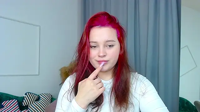 Snapshot of Cute_kitty- chatting on November 10, 2025, 7:57 am Cute kitty- online show from November 10, 2025, 7:57 am