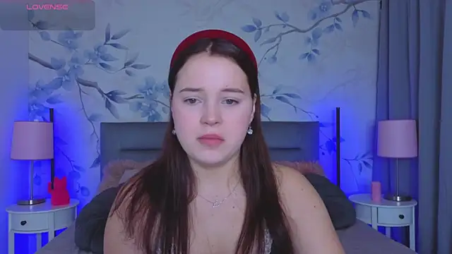 Snapshot of Cute_kitty- chatting on September 25, 2025, 8:59 pm Cute kitty- online show from September 25, 2025, 8:59 pm