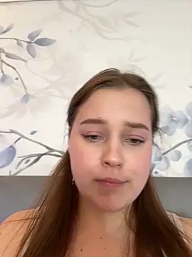 Snapshot of Cute_kitty- chatting on September 18, 2025, 10:02 pm Cute kitty- online show from September 18, 2025, 10:02 pm