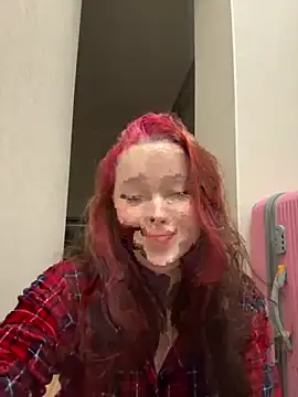 Snapshot of Cute_kitty- chatting on November 11, 2025, 8:58 pm Cute kitty- online show from November 11, 2025, 8:58 pm