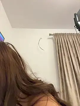 CelineReys online show from February 2, 2026, 6:18 pm