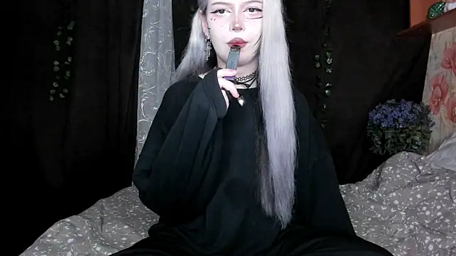 Snapshot of amelia_mays_xx chatting on November 8, 2025, 8:12 pm amelia mays xx online show from November 8, 2025, 8:12 pm