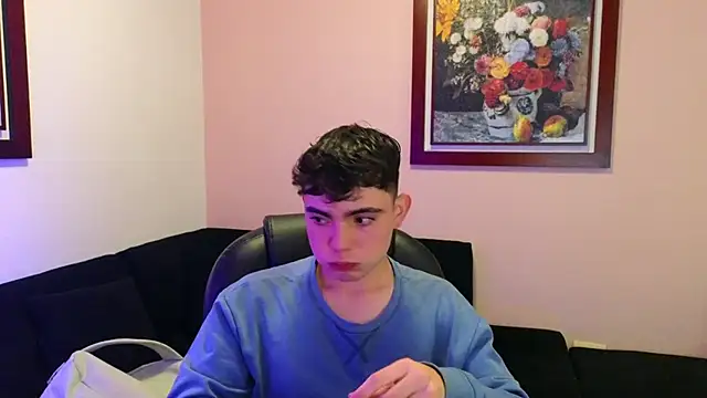 lukeboyce33 online show from October 17, 2025, 11:50 pm