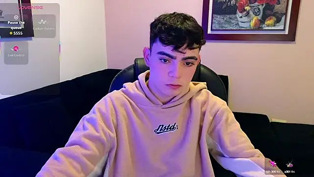 lukeboyce33 online show from October 23, 2025, 12:09 am