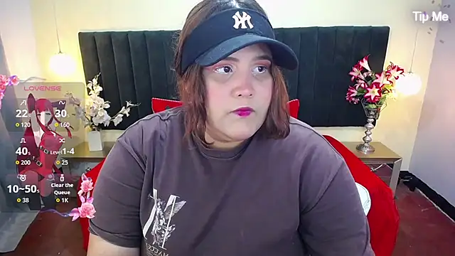 ailyn maury online show from September 30, 2025, 1:22 am