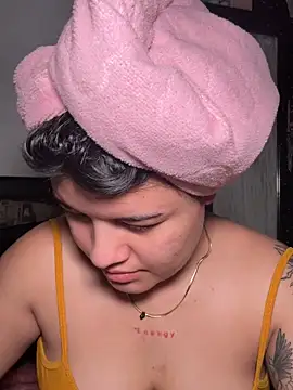 Snapshot of Candy_Roose chatting on September 11, 2025, 7:08 am Candy Roose online show from September 11, 2025, 7:08 am