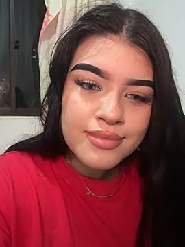 Snapshot of Candy_Roose chatting on September 13, 2025, 9:20 am Candy Roose online show from September 13, 2025, 9:20 am