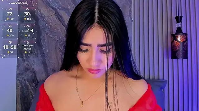 MiaScott5 online show from September 18, 2025, 3:31 am