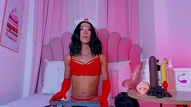 Snapshot of NicoleMadrird chatting on February 27, 2026, 5:24 pm NicoleMadrird online show from February 27, 2026, 5:24 pm