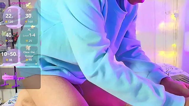 Snapshot of Danny-Swift13 chatting on September 27, 2025, 4:02 pm Danny-Swift13 online show from September 27, 2025, 4:02 pm