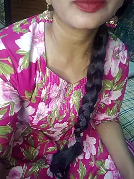 Snapshot of Shalini_telugu09 chatting on August 2, 2026, 3:20 pm Shalini telugu09 online show from August 2, 2026, 3:20 pm