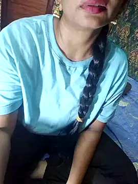 Snapshot of Shalini_telugu09 chatting on September 16, 2025, 4:57 am Shalini telugu09 online show from September 16, 2025, 4:57 am