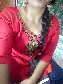 Snapshot of Shalini_telugu09 chatting on February 22, 2026, 8:39 am Shalini telugu09 online show from February 22, 2026, 8:39 am