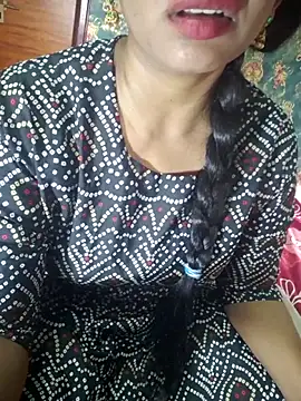 Snapshot of Shalini_telugu09 chatting on November 5, 2025, 7:11 am Shalini telugu09 online show from November 5, 2025, 7:11 am