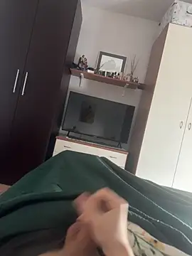 Snapshot of impaolo20 chatting on October 9, 2025, 12:28 pm impaolo20 online show from October 9, 2025, 12:28 pm