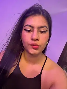 Snapshot of Saanvi21 chatting on March 15, 2025, 2:23 pm Saanvi21 online show from March 15, 2025, 2:23 pm