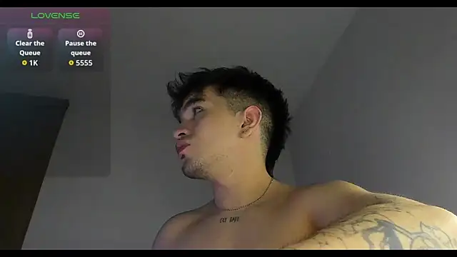 Snapshot of cmzo_ chatting on November 25, 2025, 1:50 am cmzo online show from November 25, 2025, 1:50 am