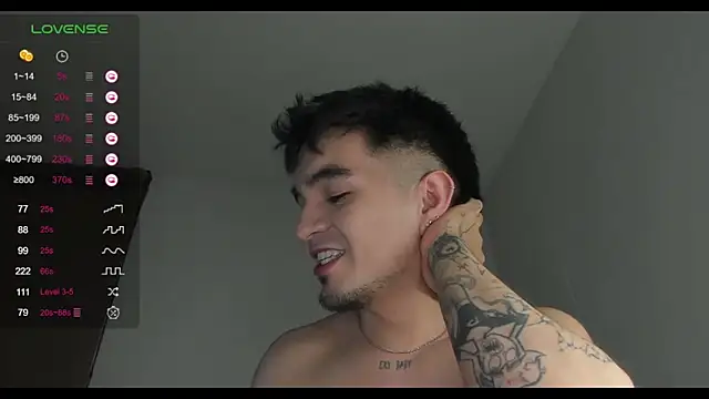 Snapshot of cmzo_ chatting on September 21, 2025, 3:55 am cmzo online show from September 21, 2025, 3:55 am