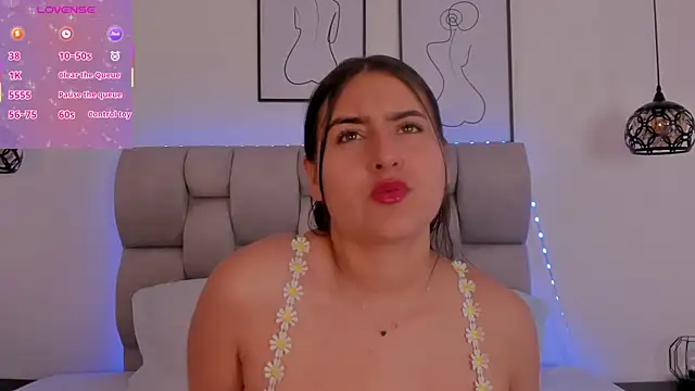 Hanna Evans   online show from January 8, 2026, 12:33 pm