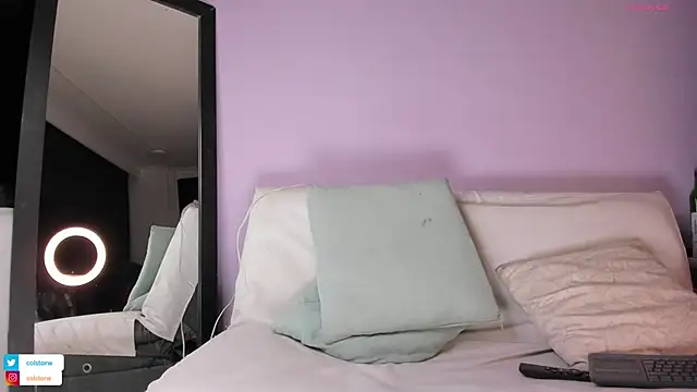 Colstorw  online show from October 1, 2025, 10:41 am