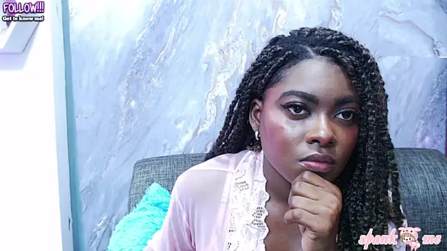 Snapshot of Marcelagrey chatting on November 14, 2025, 2:15 am Marcelagrey online show from November 14, 2025, 2:15 am