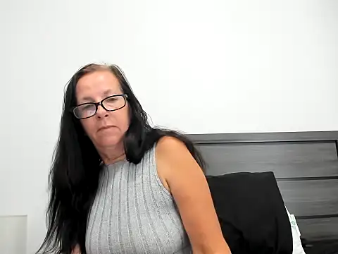 peachgoddess online show from September 11, 2025, 1:22 pm