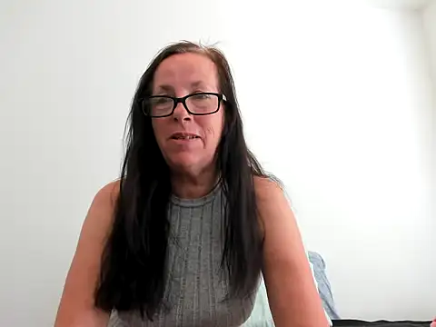 peachgoddess online show from March 22, 2026, 2:51 pm