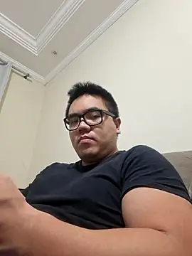 awesometeacher33 online show from June 13, 2026, 3:37 am