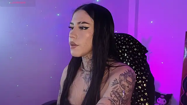 AnfisaLetyagho online show from November 20, 2025, 11:25 pm