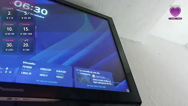 Snapshot of YuliethPetite chatting on October 7, 2025, 11:33 am YuliethPetite online show from October 7, 2025, 11:33 am