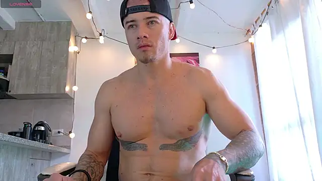 Ryannblue07 online show from October 4, 2025, 8:21 pm