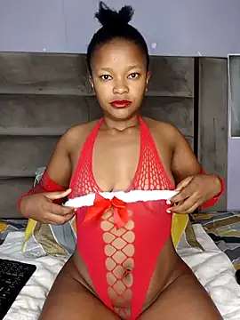 ShyTiny Bae online show from November 5, 2025, 4:04 am