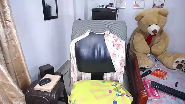 Lia Liaa online show from September 20, 2025, 11:43 pm