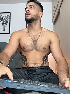 Maximiliano ford online show from October 10, 2025, 10:38 am