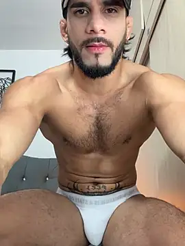 Maximiliano ford online show from March 18, 2025, 9:23 am