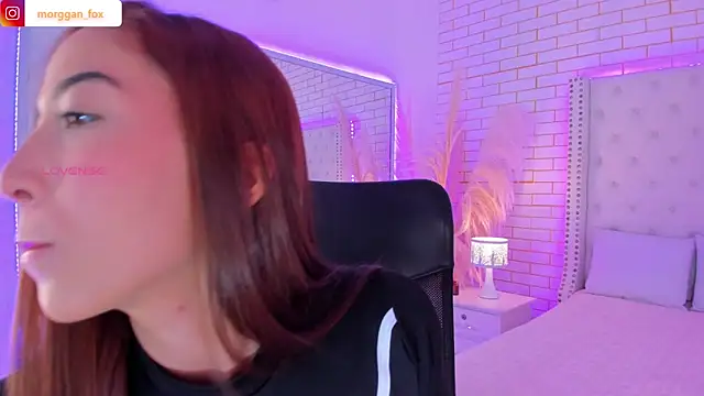 Snapshot of Morggan_Fox_ chatting on September 9, 2025, 2:10 am Morggan Fox online show from September 9, 2025, 2:10 am