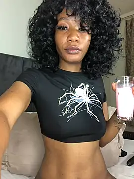 Snapshot of Miss__Mandy chatting on April 21, 2026, 4:57 pm Miss Mandy online show from April 21, 2026, 4:57 pm