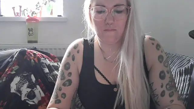 Sizzling Indie36 online show from October 22, 2025, 12:15 pm