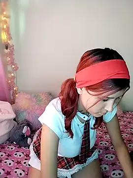 Sophie joyy online show from October 7, 2025, 7:04 pm