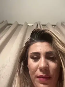 Natasha Cameron22 online show from March 15, 2025, 3:27 pm