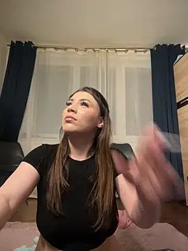 Snapshot of Natasha_Cameron22 chatting on May 9, 2026, 9:07 pm Natasha Cameron22 online show from May 9, 2026, 9:07 pm
