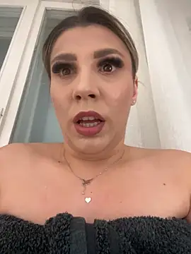 Natasha Cameron22 online show from October 5, 2025, 4:53 pm