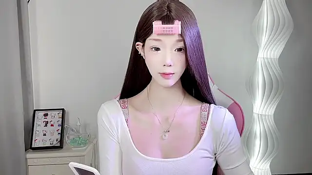 Snapshot of Gogo-888 chatting on September 10, 2025, 11:42 am Gogo-888 online show from September 10, 2025, 11:42 am