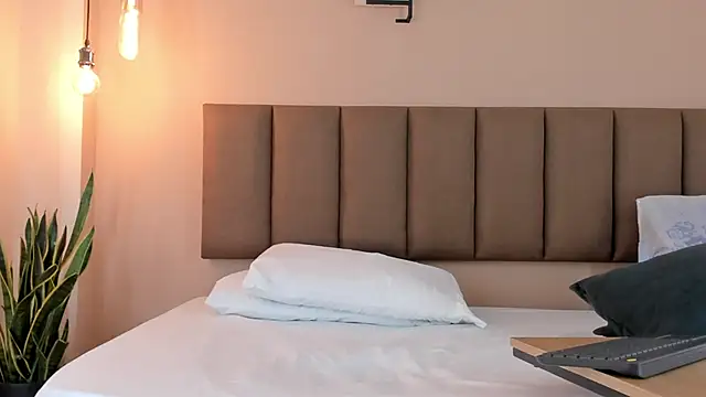 honeygray02 online show from November 27, 2025, 3:29 am