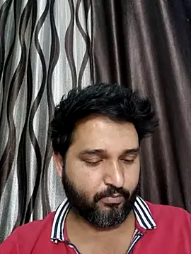 Snapshot of John96999 chatting on May 27, 2026, 11:28 am John96999 online show from May 27, 2026, 11:28 am