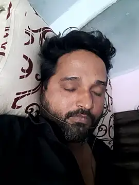 Snapshot of John96999 chatting on January 15, 2026, 11:24 am John96999 online show from January 15, 2026, 11:24 am