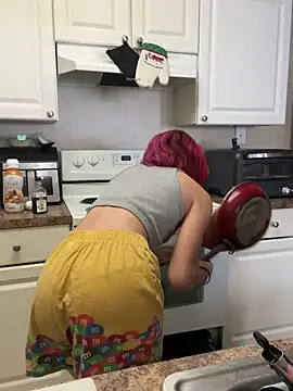 Harley cams online show from March 15, 2025, 1:40 pm