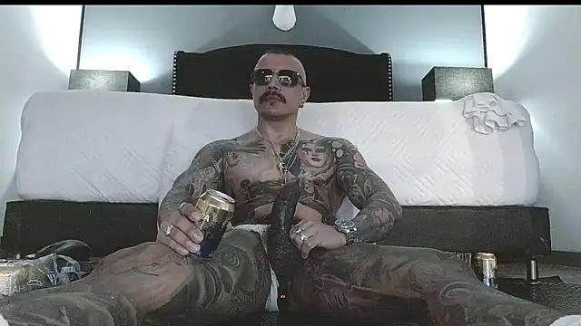 danilog515 online show from March 20, 2025, 6:30 am